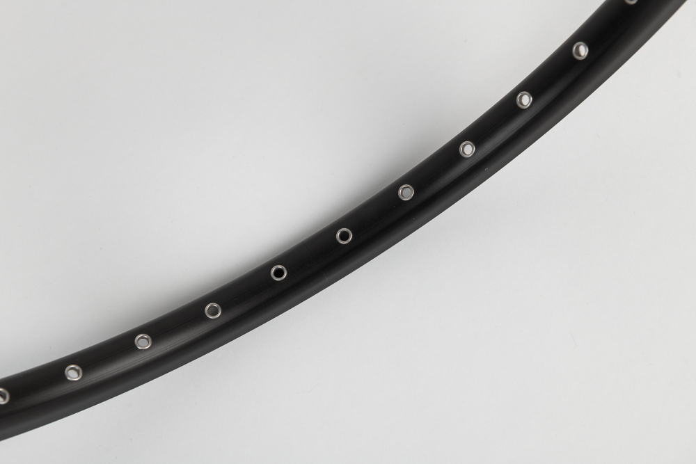 BUTCHERS & BICYCLES Frontrim 20" 406-18 36H AV black